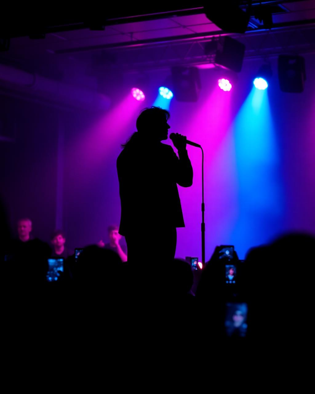 Live Events audience lit up by wGlow